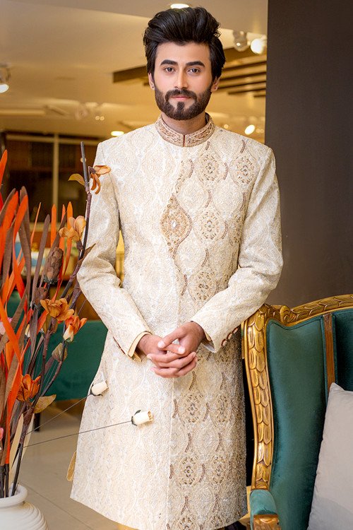 Eastern Elegance: The Golden Heritage Sherwani